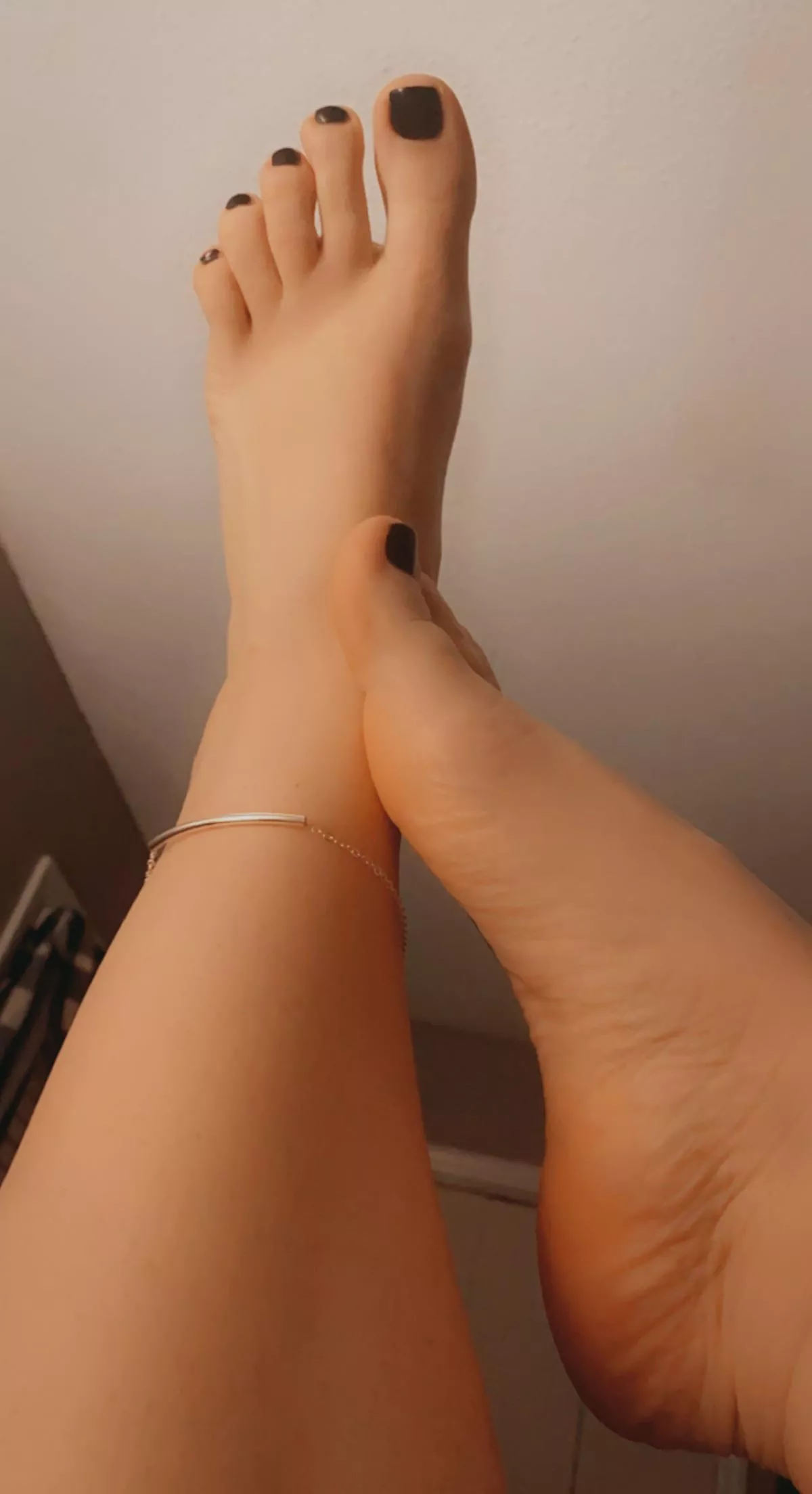 Is it weird to wear jewelry to bed bc I think it looks cute🖤