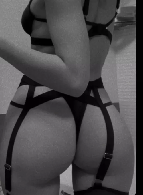 is my gf a BBC material? 🥺