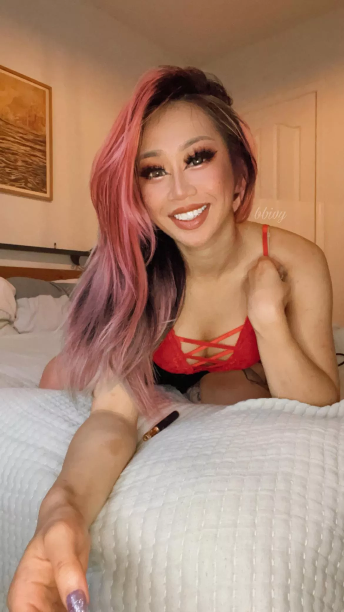 Is pink hair and red top a good look on me? š Is pink hair and red top a good look on me? š