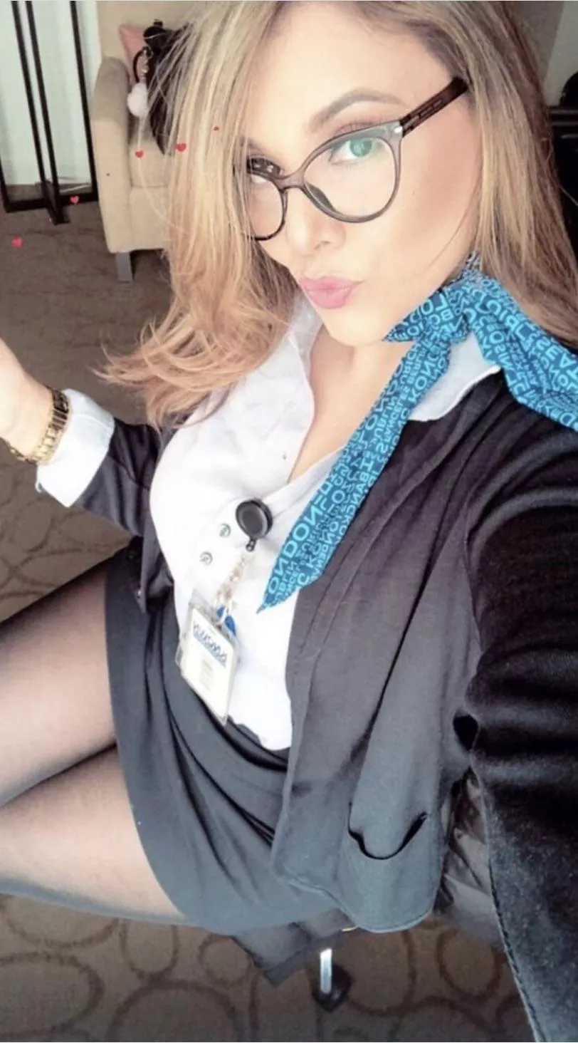 Is that the glasses or the shirt or the legs? Is that the glasses or the shirt or the legs?