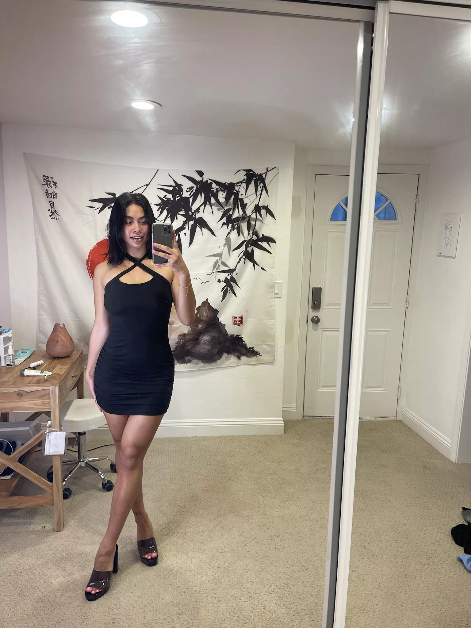 Is this acceptable for first date attire? [F]