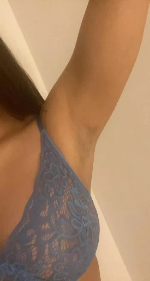 Is this Latina armpit the best you have ever seen?