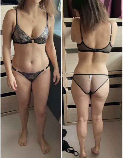 Is this thicc? x (f) Is this thicc? x (f)