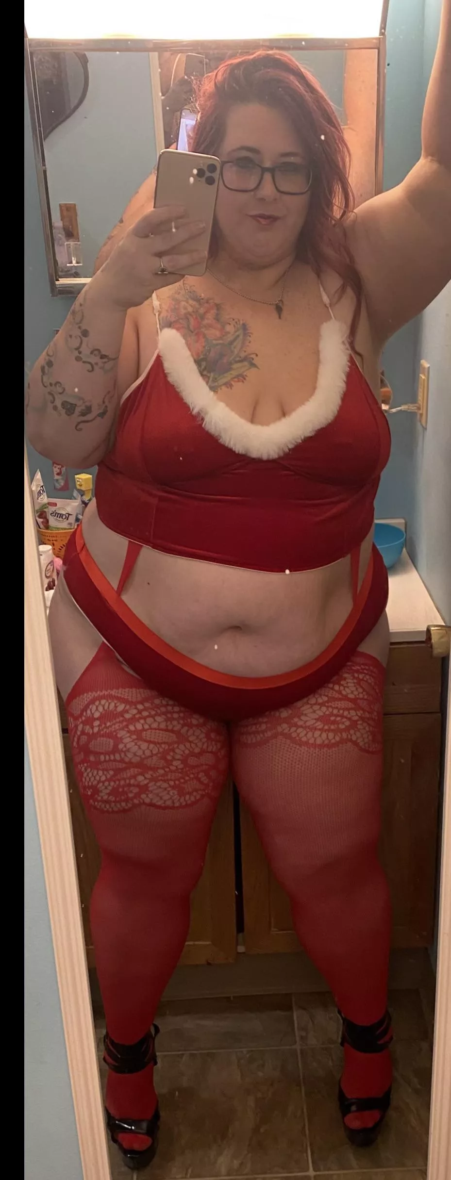 ISO a BIG candy cane π ISO a BIG candy cane π