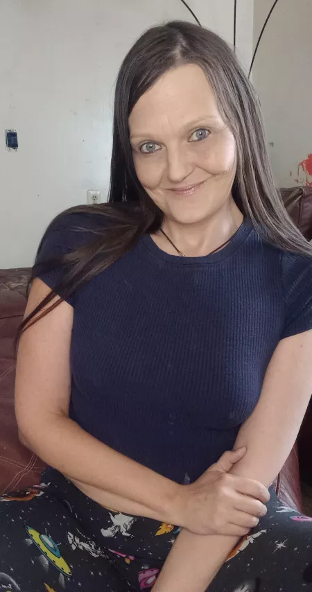 It feel awsome to be braless!!!π
