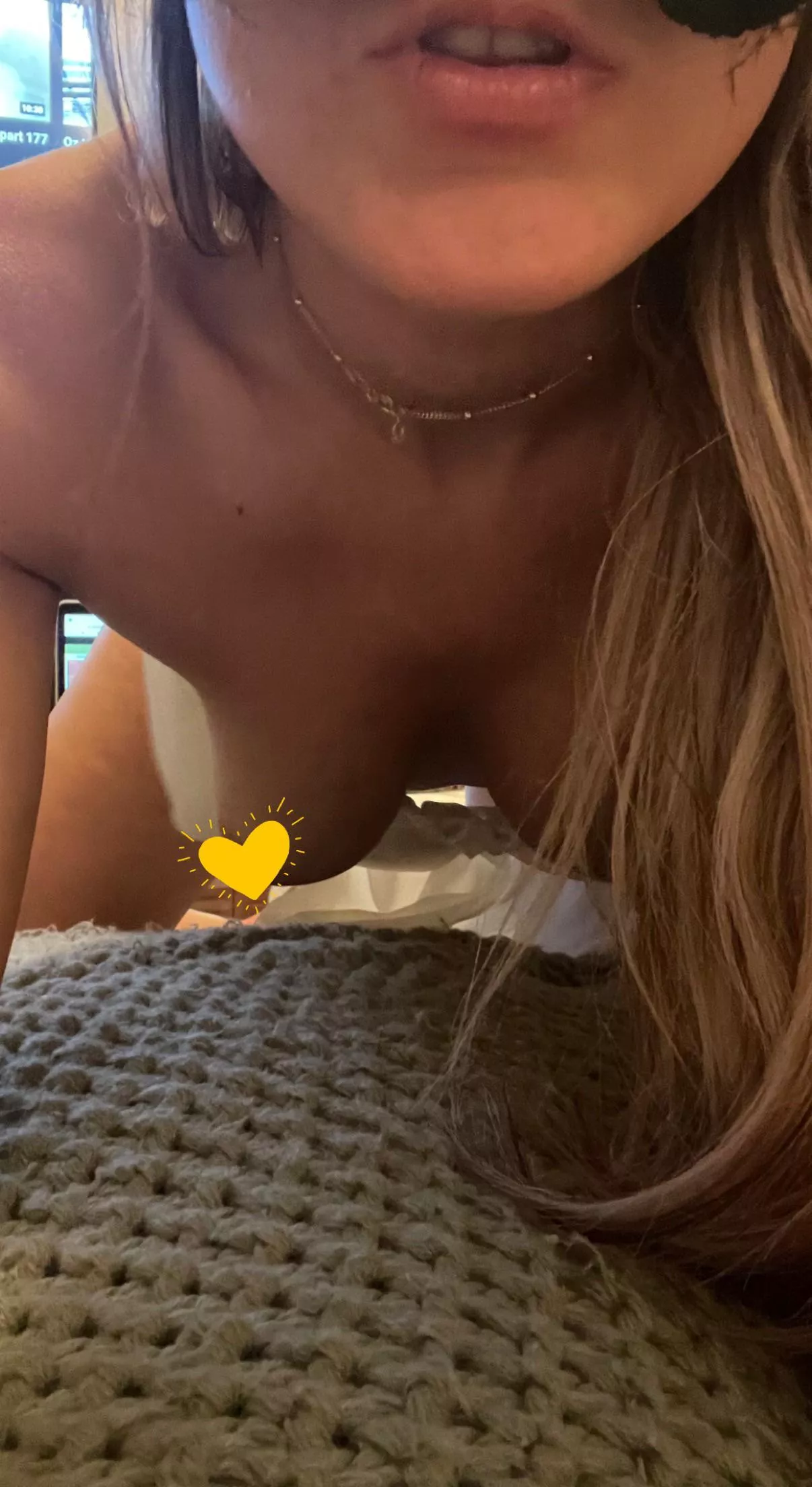 It got a little hot and intense the other night ;) daddy loves playing with my pussy on live camera ;)