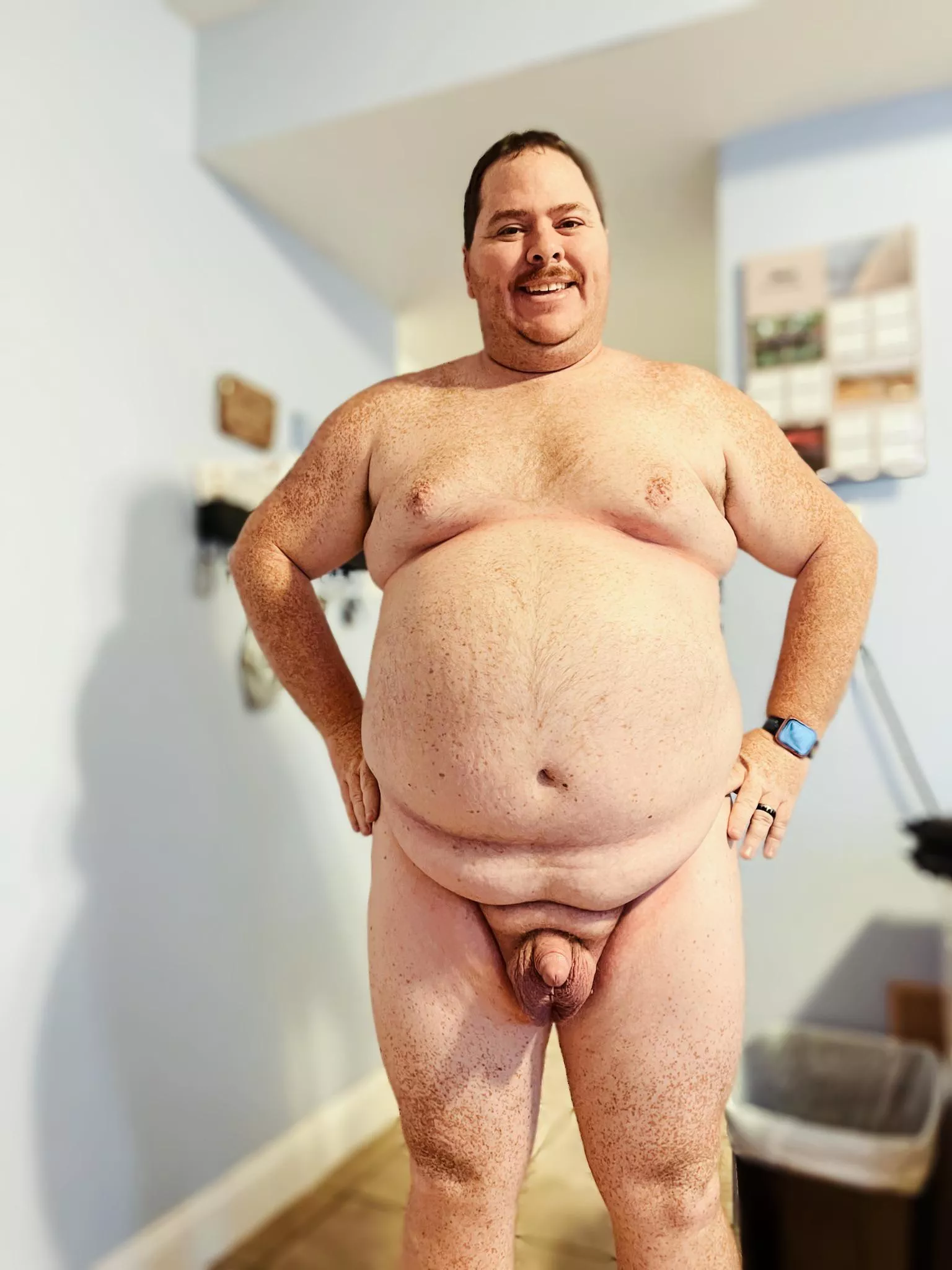 It has been a nice relaxing weekend. I wish I could just stay home naked all the time to work.