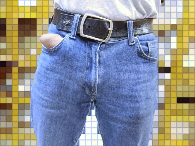 It should have been a bulge, but a hole in my pocket messed it up π