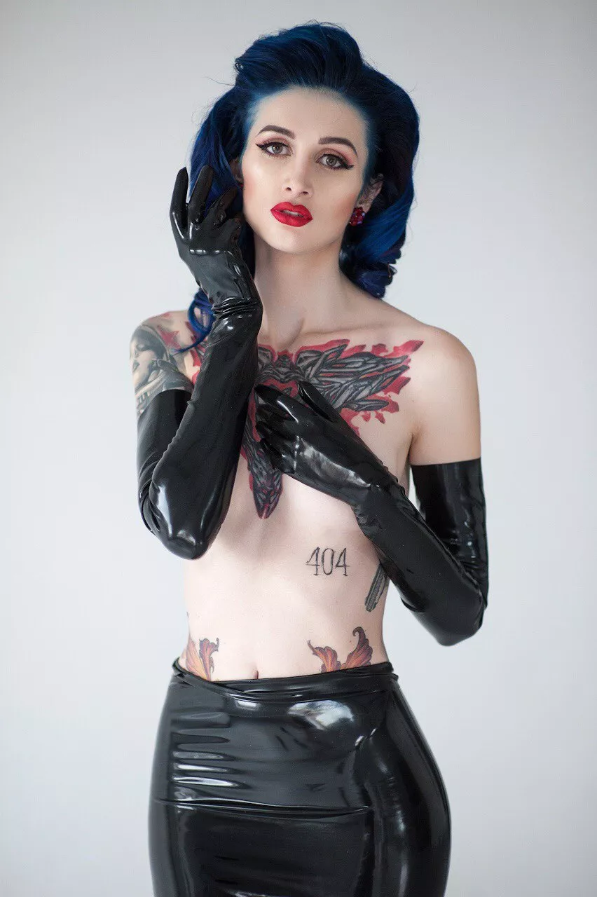 It turns me on to be a slut It turns me on to be a slut