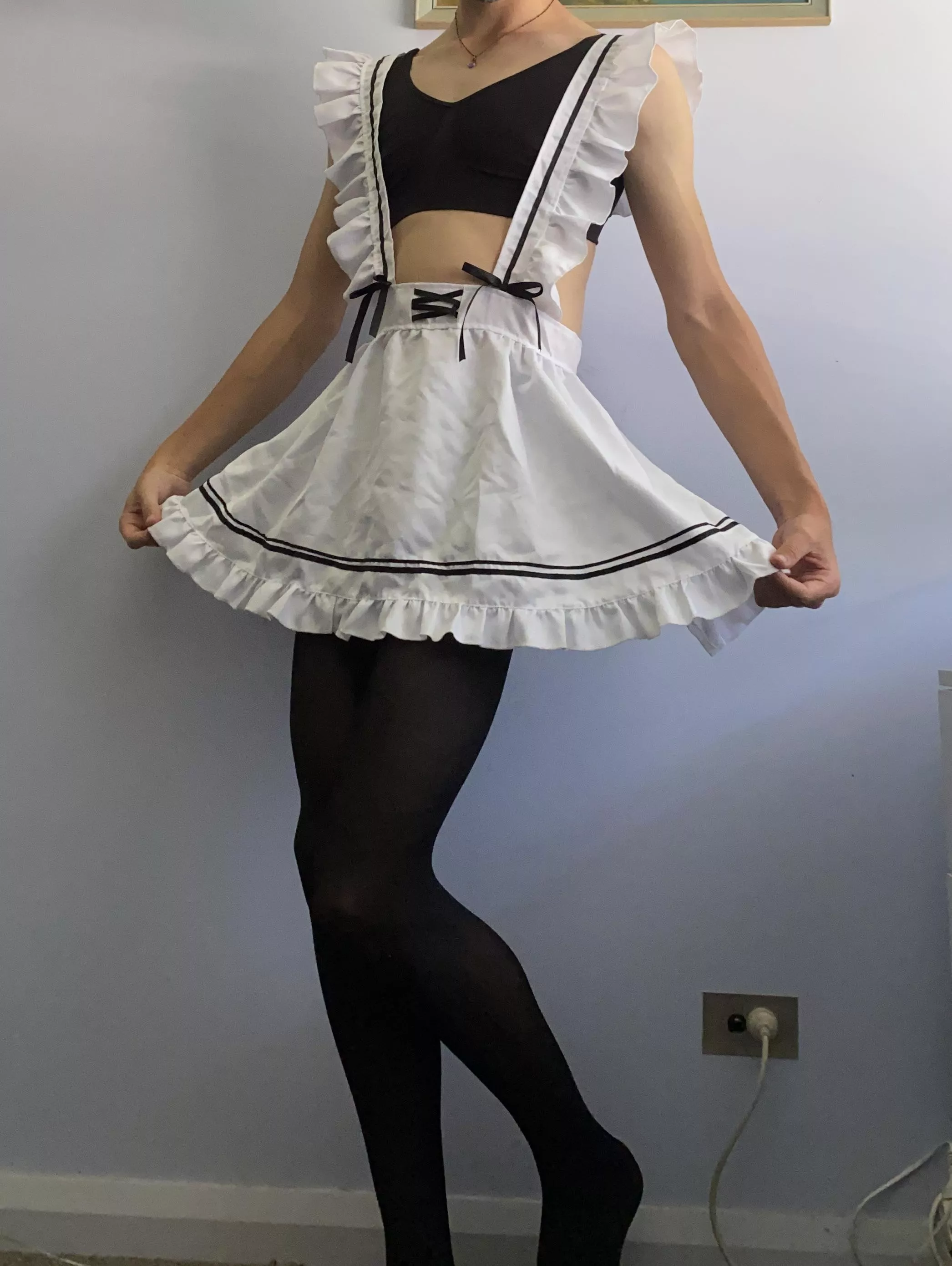 It was too hot for the dress :(