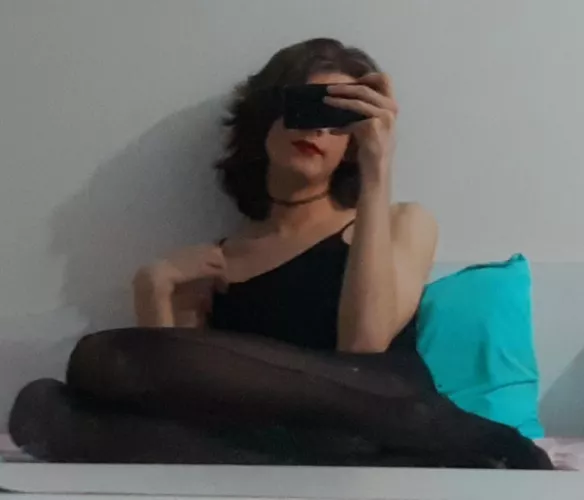 It's 3am and i'm bored