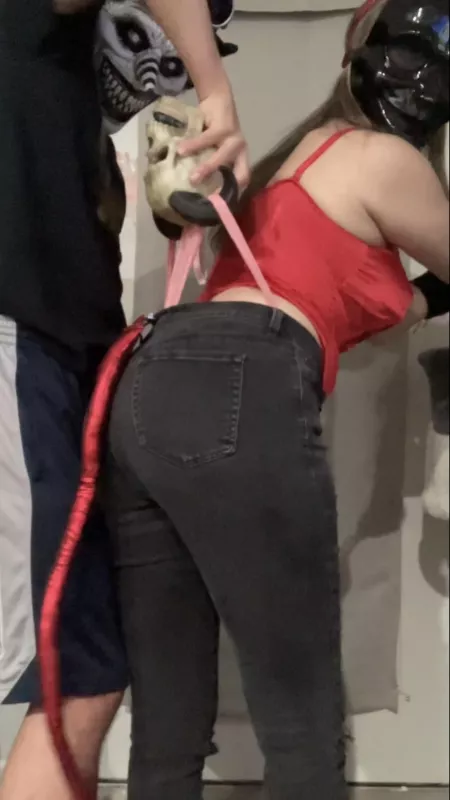 it’s a lil early but can you tell we’re excited for halloween😊