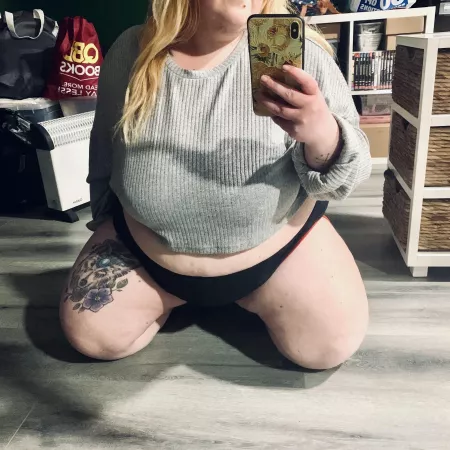 Itβs a no bra kind of day β‘