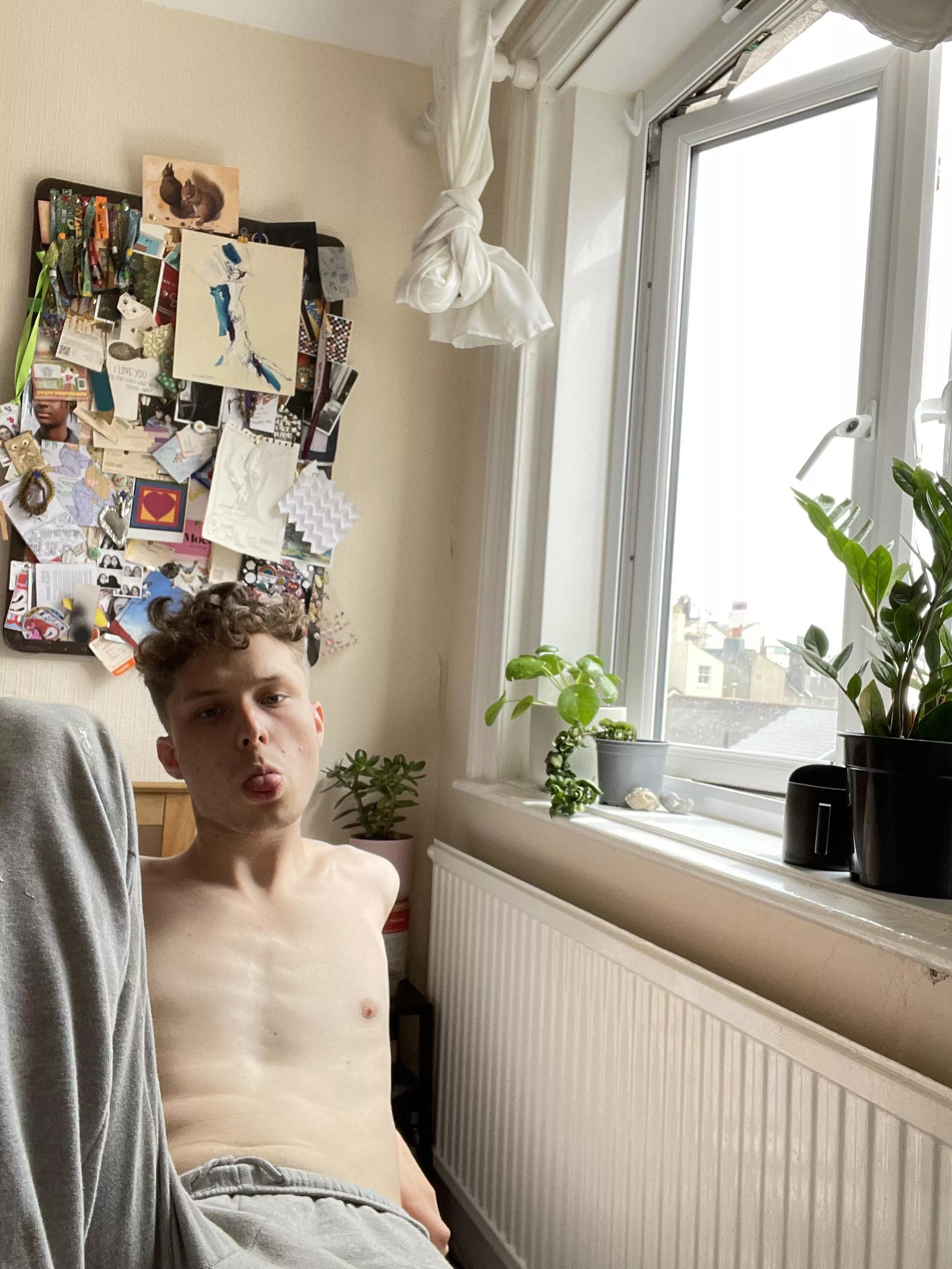 It’s a Sunday bun day for me x 😉