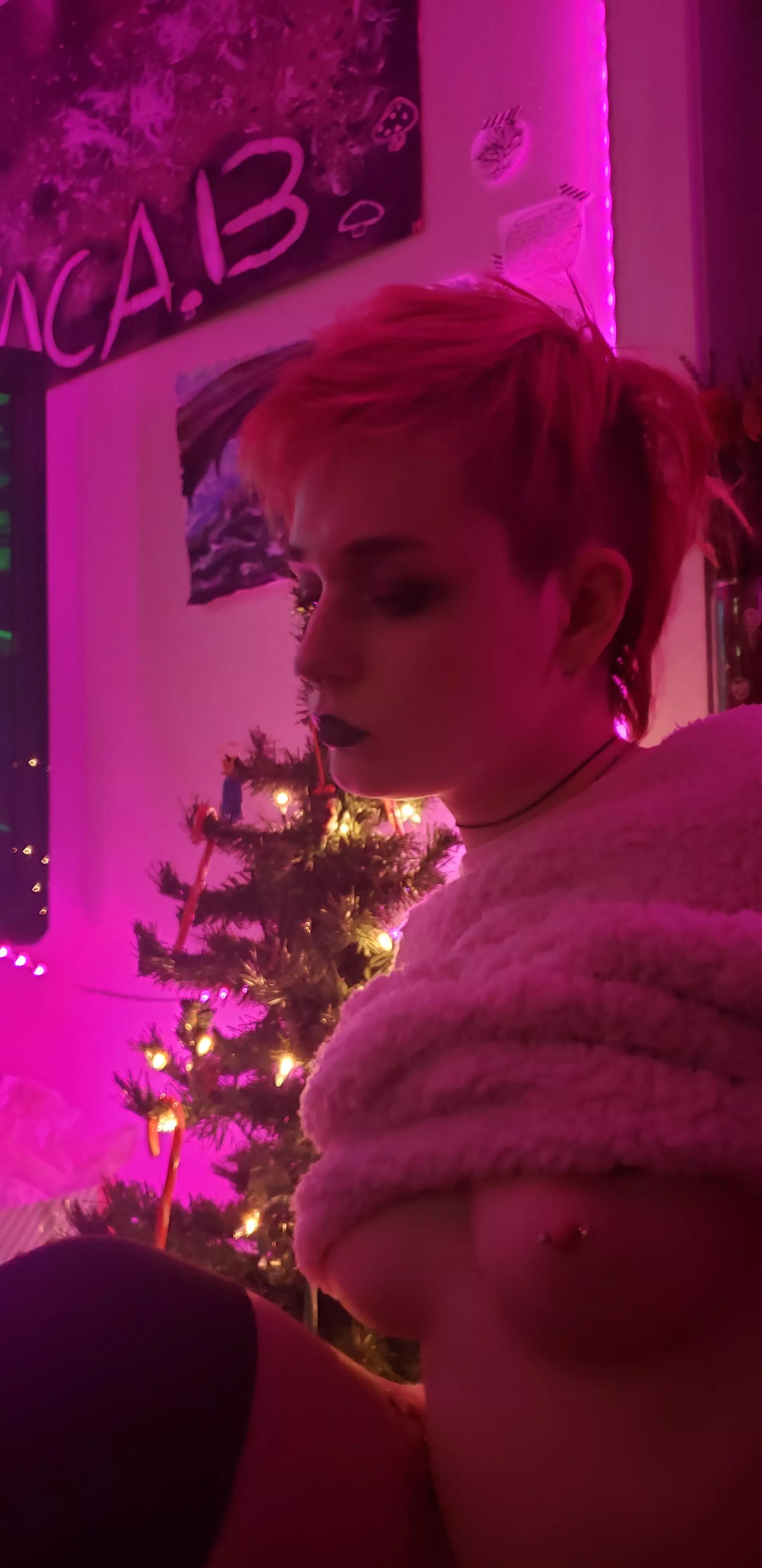 its almost clitmas!! 😜❤💚