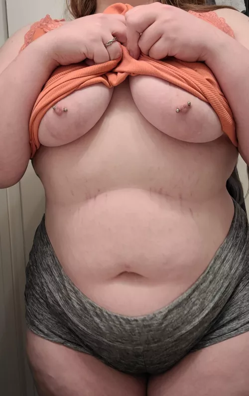 Its almost thicc-mas Its almost thicc-mas