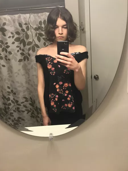 It's been a rly tough day. College sucks is all I'll say. If anyone has anything nice to say, it would brighten my day a little! It's been a rly tough day. College sucks is all I'll say. If anyone has anything nice to say, it would brighten my day a little!