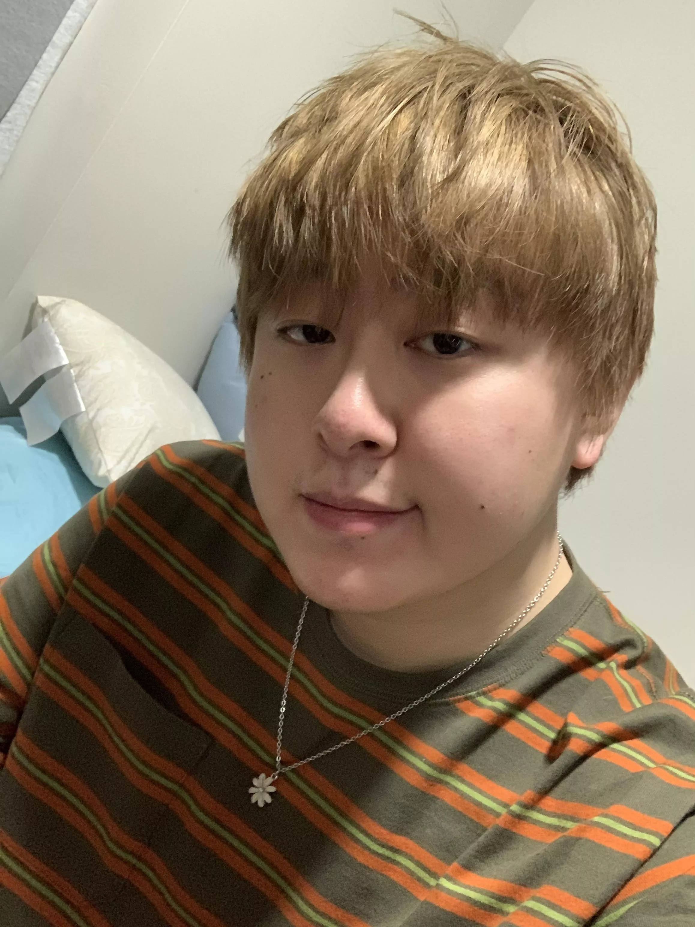 It’s been a while so I just wanted to say hi to everyone 🧡🤎🧡🤎