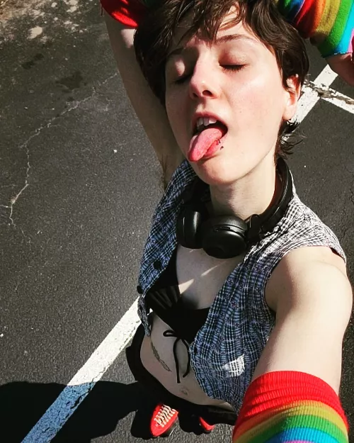 It's been an okay year. Hello 2022