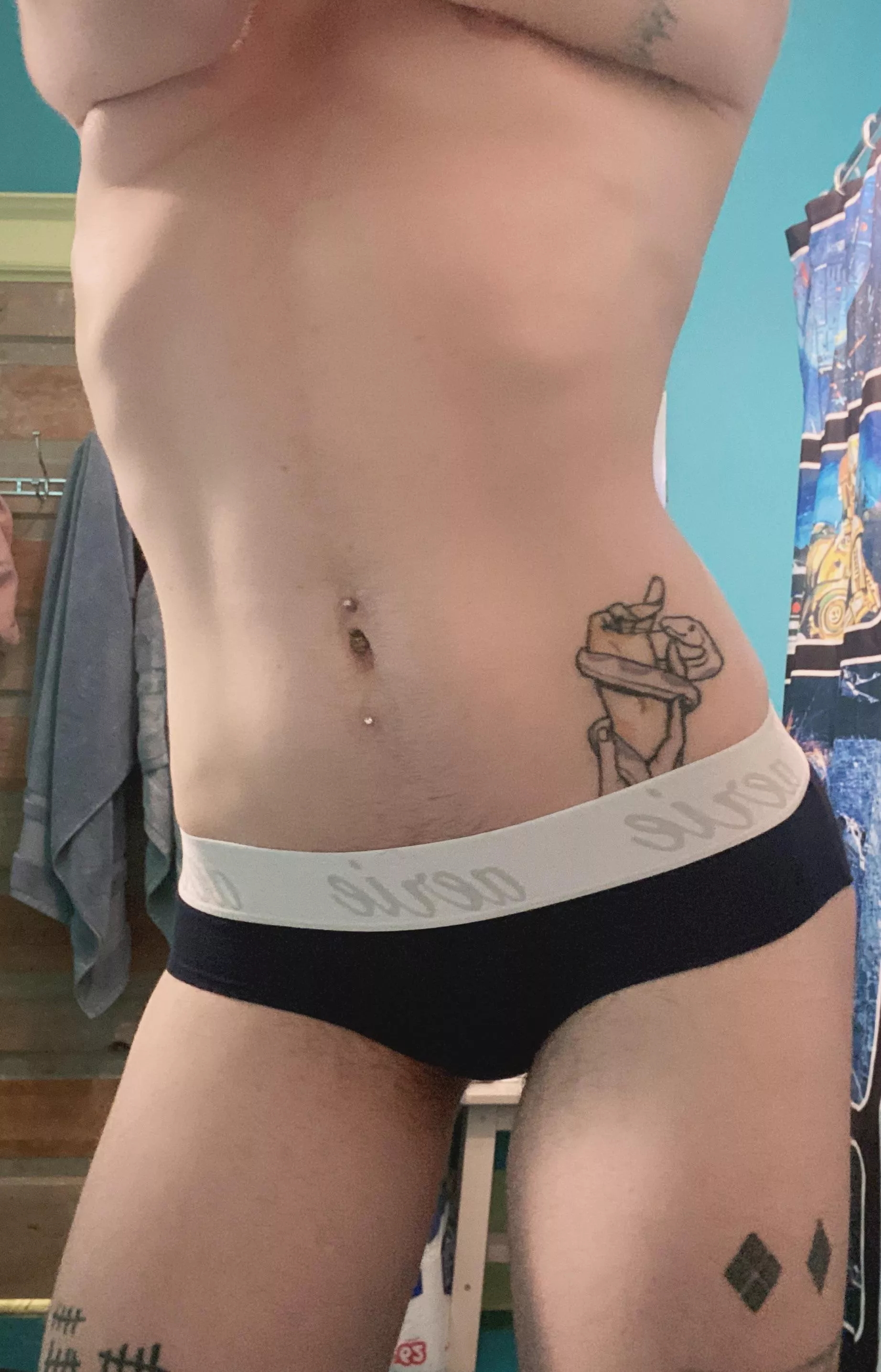 It’s boyshort season 😈 Treat yourself for the holidays, you deserve it ;) Drawer and add ons available! [selling] [canada]