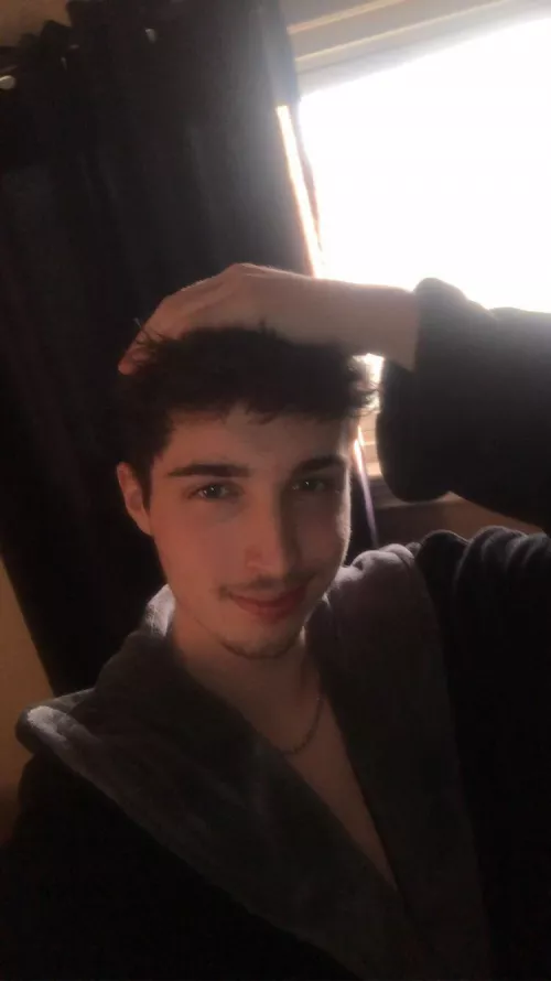 It’s cold in Canada! would love a cuddle buddy to keep me warm It’s cold in Canada! would love a cuddle buddy to keep me warm