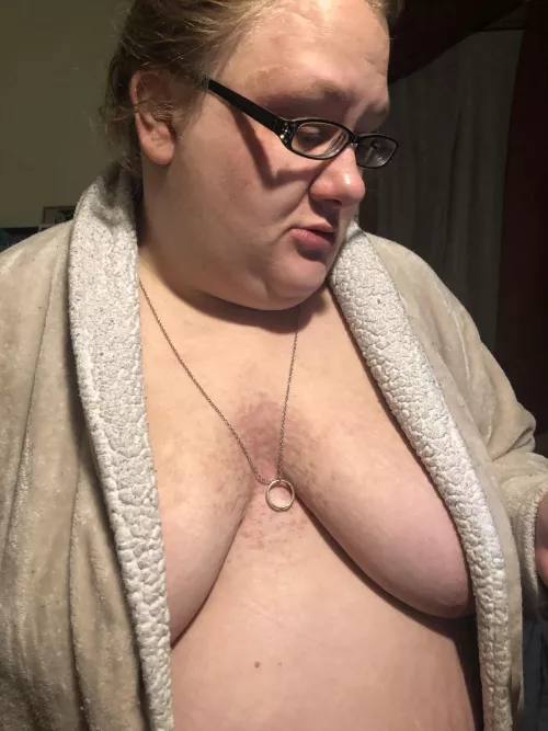 It’s cold out. Fuzzy robes are a must