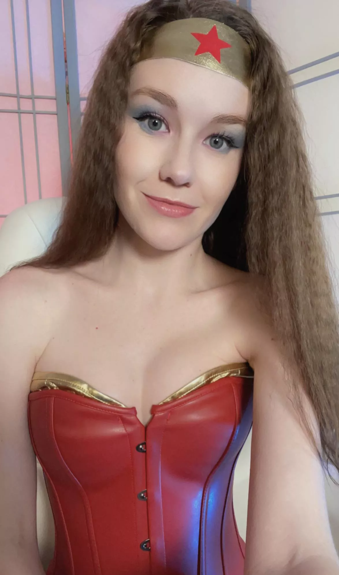 It’s cosplay time on twitch.tv/EmilyBloomShow It’s cosplay time on twitch.tv/EmilyBloomShow