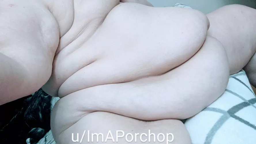 It's Feed The Fat Girl Friday-And I'm A Starved Porkchop ππ½ It's Feed The Fat Girl Friday-And I'm A Starved Porkchop ππ½
