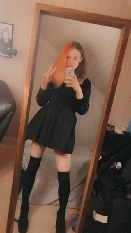 Its femboy friday ✨✨👏🏻 Its femboy friday ✨✨👏🏻