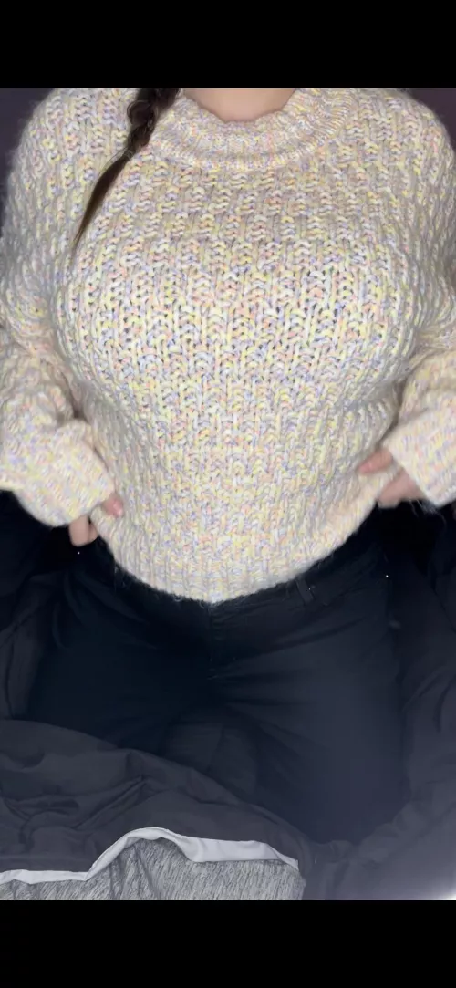 Itβs finally sweater weather π