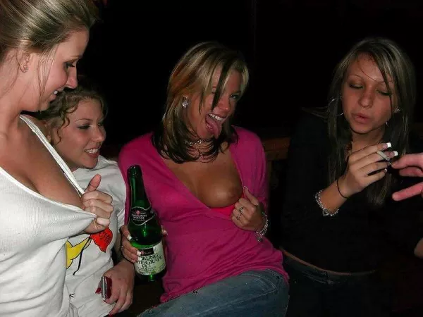 Itβs fun to pop a titty out once youβve had a few drinks Itβs fun to pop a titty out once youβve had a few drinks