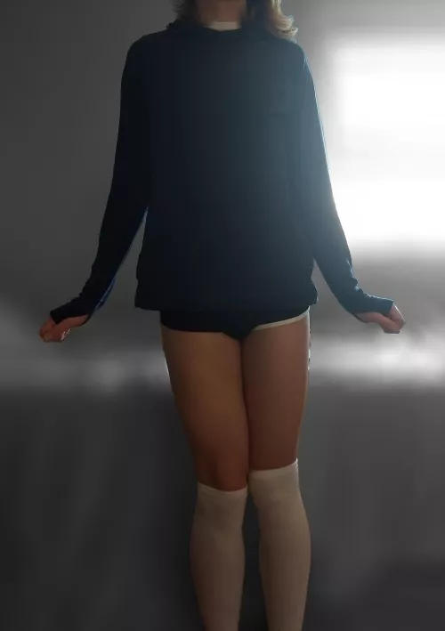 It's getting cold, cuddle me? :) It's getting cold, cuddle me? :)