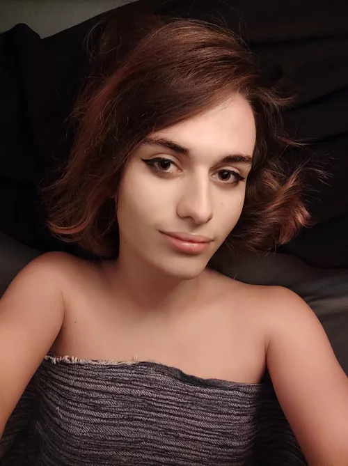 It's getting pretty chilly outside, you wanna warm up and cuddle a bit? It's getting pretty chilly outside, you wanna warm up and cuddle a bit?