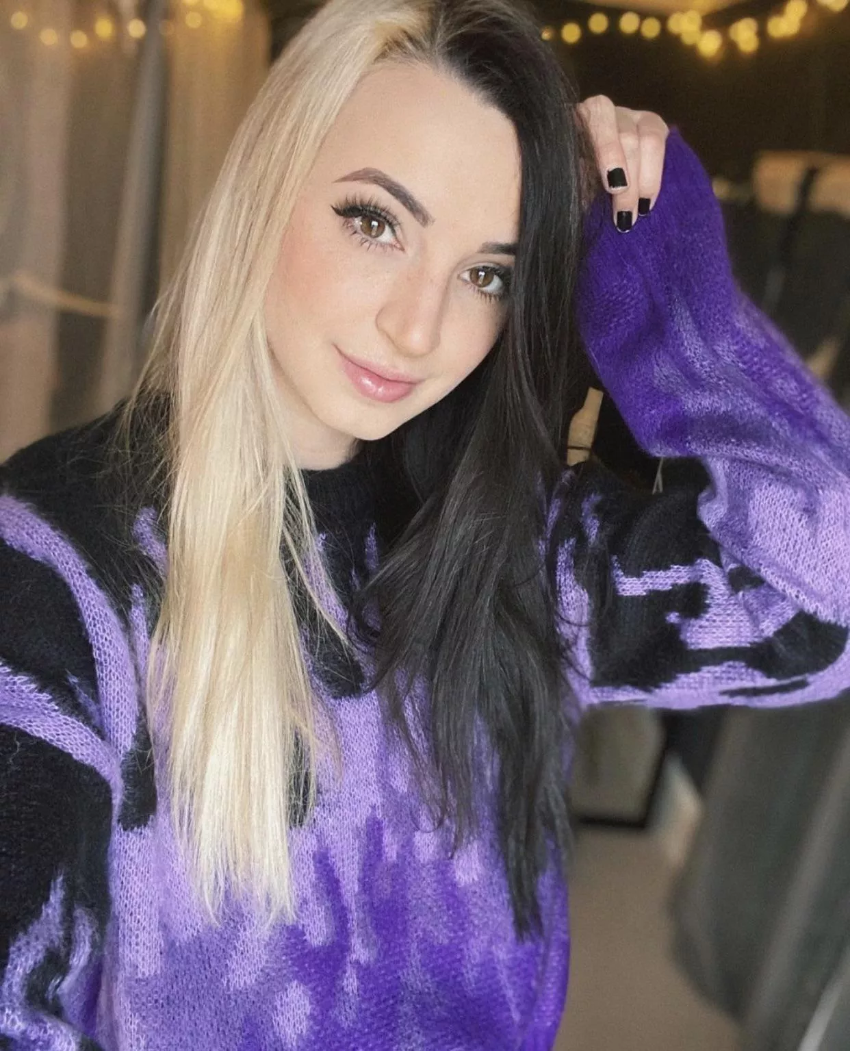 It's Gibi's turn to get a few birthday loads