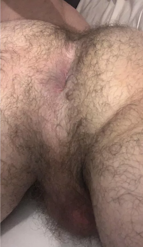 It’s hairy hole Monday
