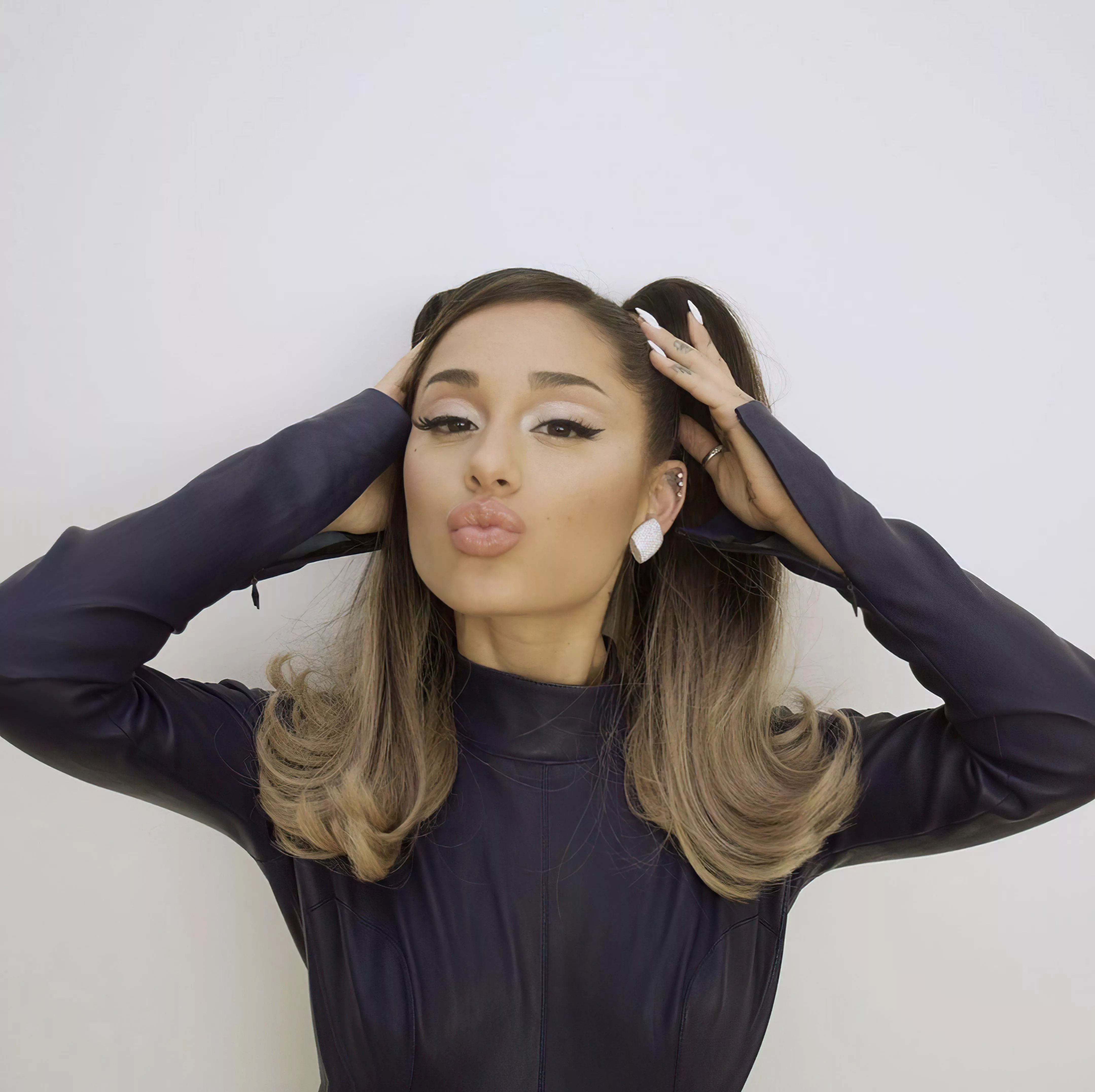 It’s impossible not to be obsessed with Ariana Grande It’s impossible not to be obsessed with Ariana Grande