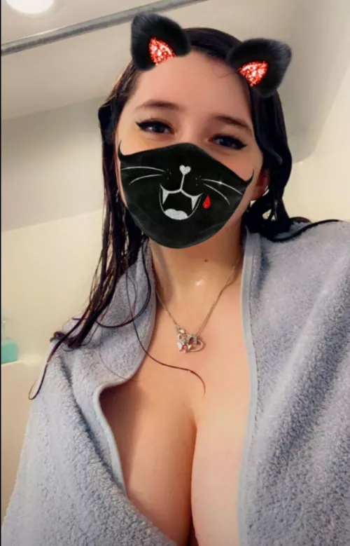 It's legit been too cold for nudes in my apartment lately