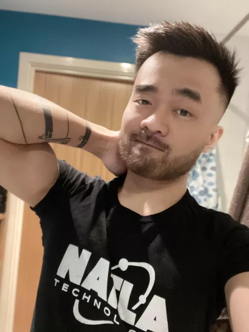 Itβs my 7th cake day apparently! Hello yβall <3 Itβs my 7th cake day apparently! Hello yβall <3