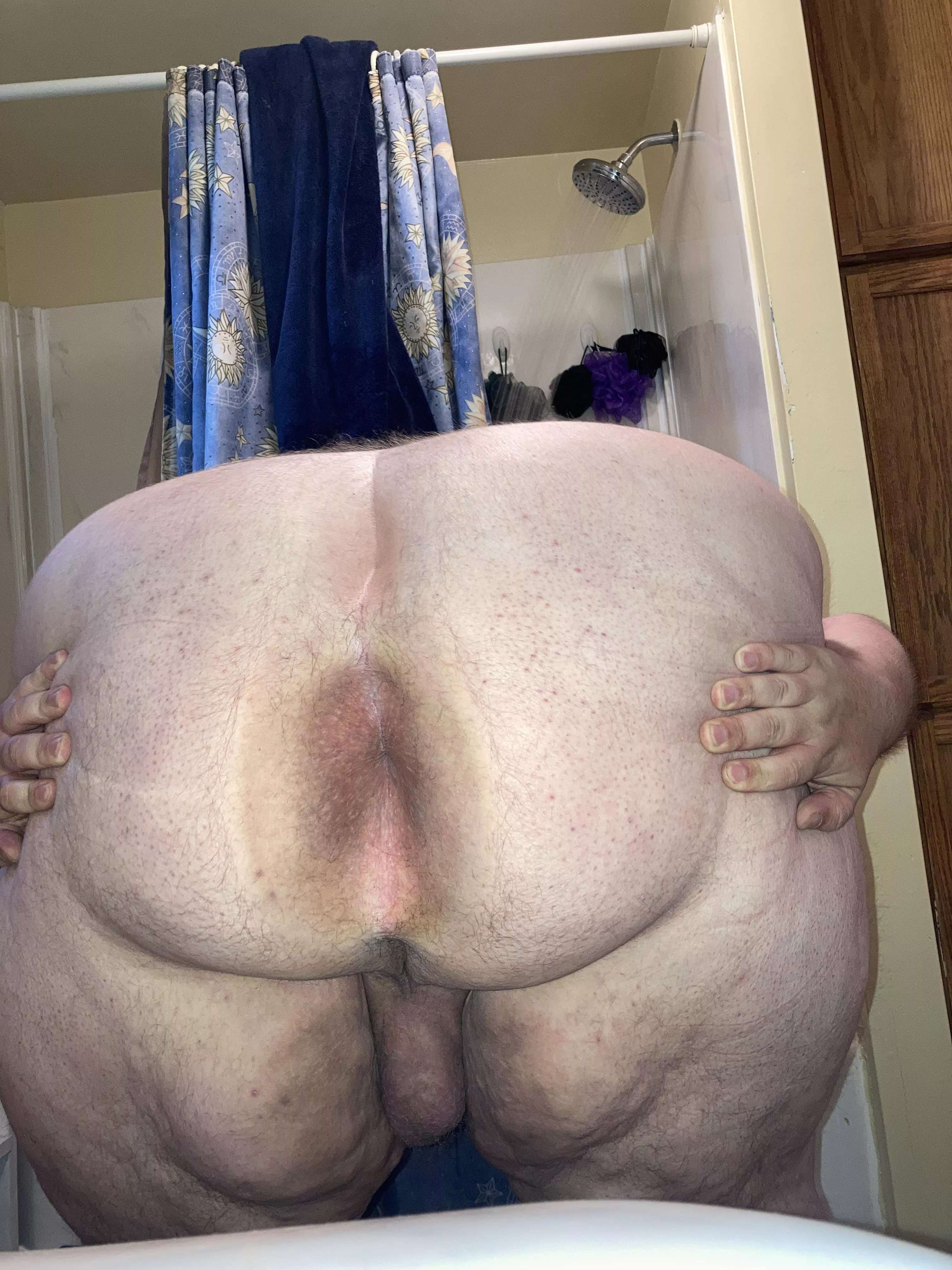 Its my birthday at midnight anybody wanna stretch this virgin hole open🤫 Its my birthday at midnight anybody wanna stretch this virgin hole open🤫