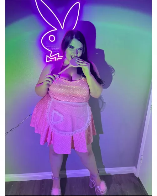 It’s my BIRTHDAY 🥳🎂 Can I spank you instead?