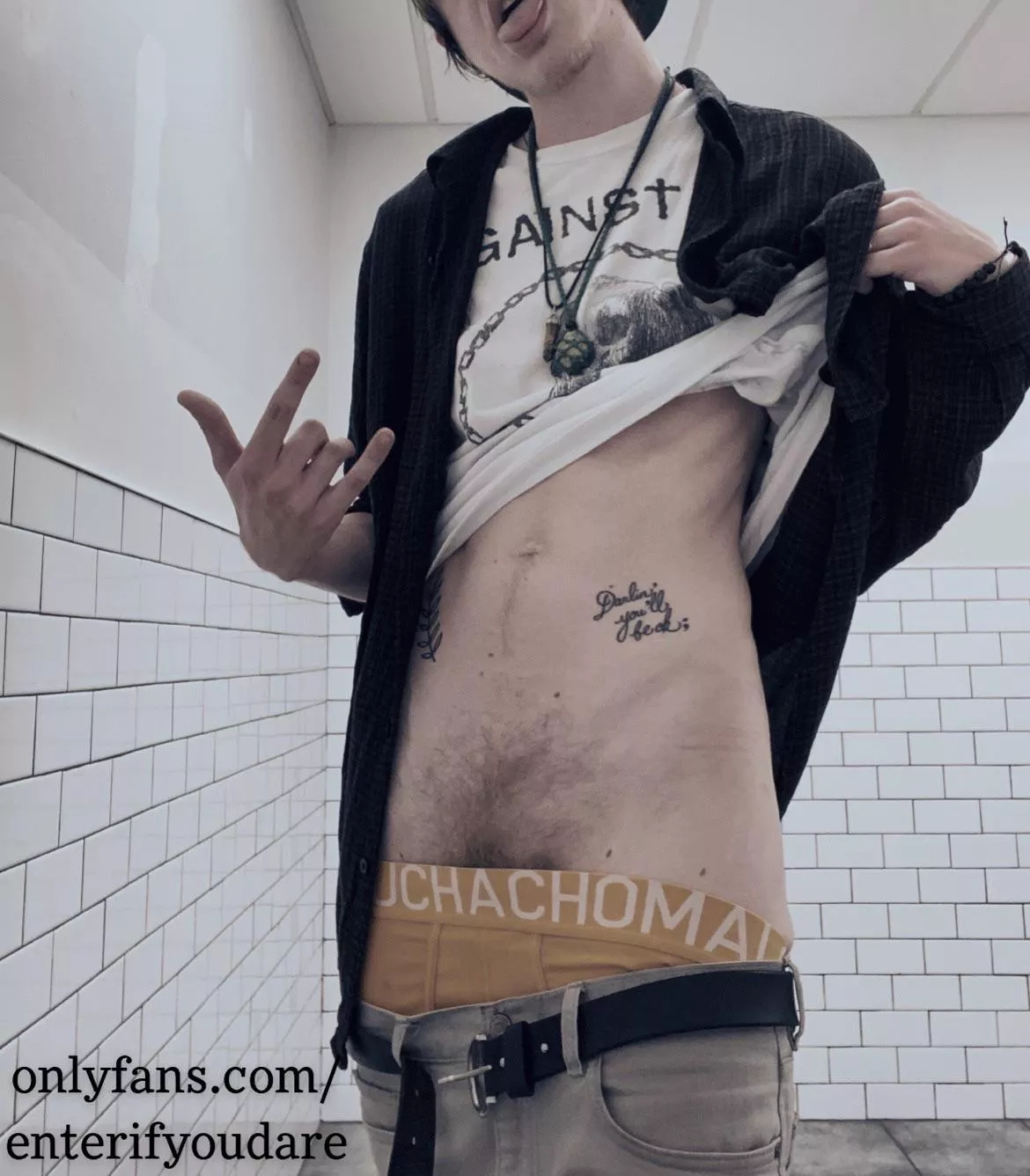 It's my birthday month!π₯³π(20, ftmπ³οΈββ§οΈ) It's my birthday month!π₯³π(20, ftmπ³οΈββ§οΈ)