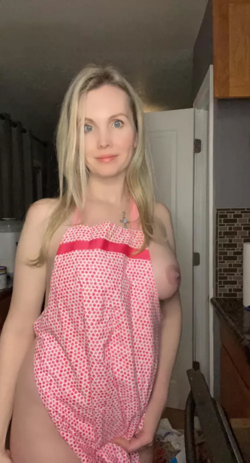 itβs peeking