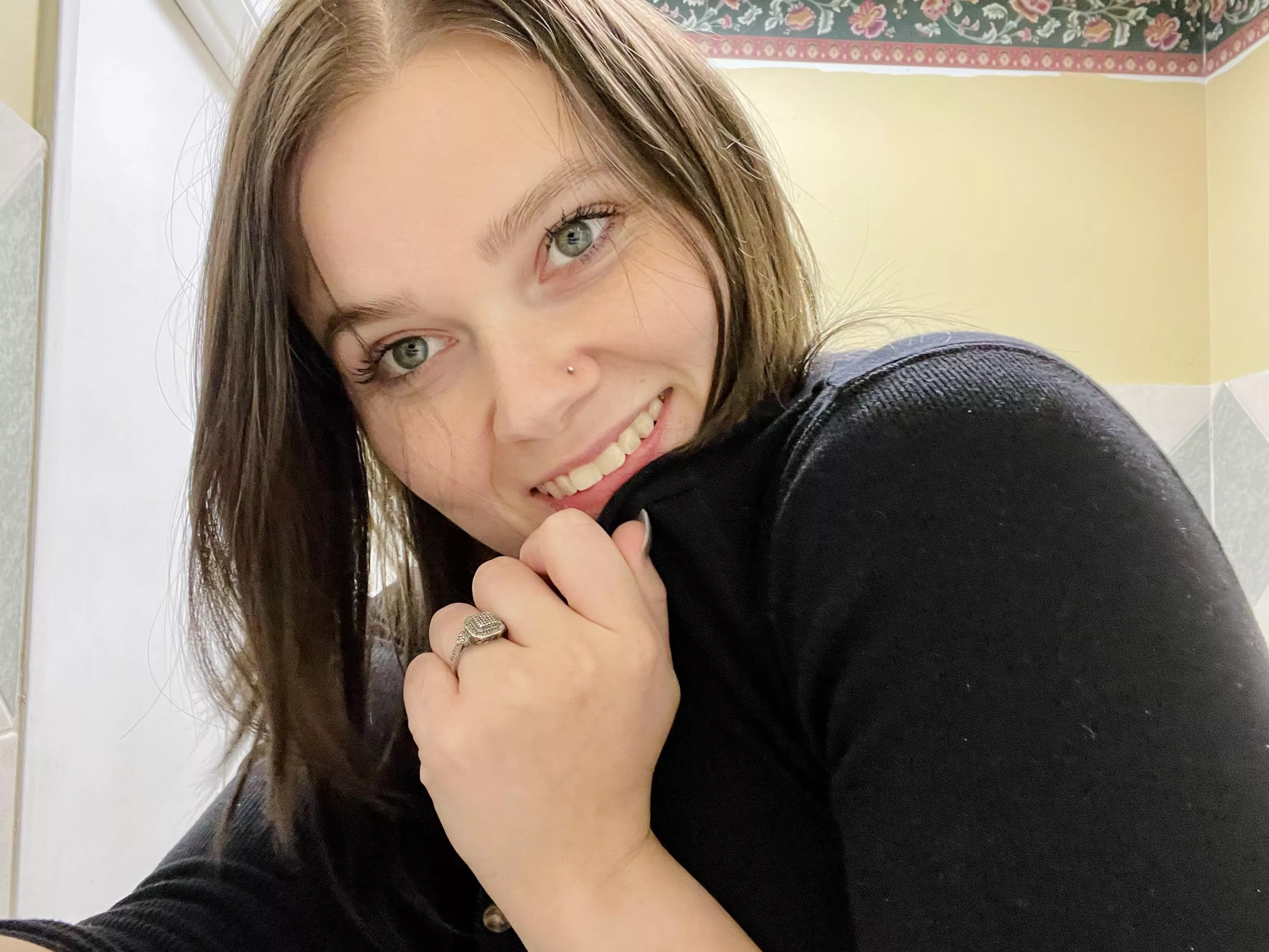 It’s rare that I show my teeth, be nice ☺️