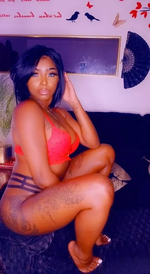 It’s red for me I love to look devilish sexy ❤️🔥❤️🔥