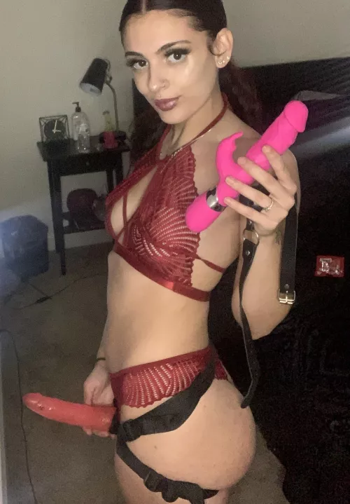 its #SissificationSaturday & Mommy is ready to have some fun 😚