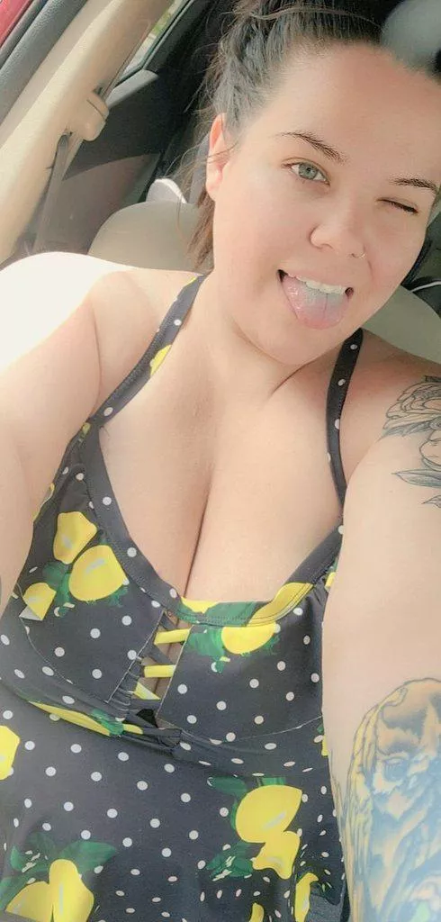 It's so hot today, wearing a bathing suit top as a shirt. I think its fitting for titty Tuesday 😘