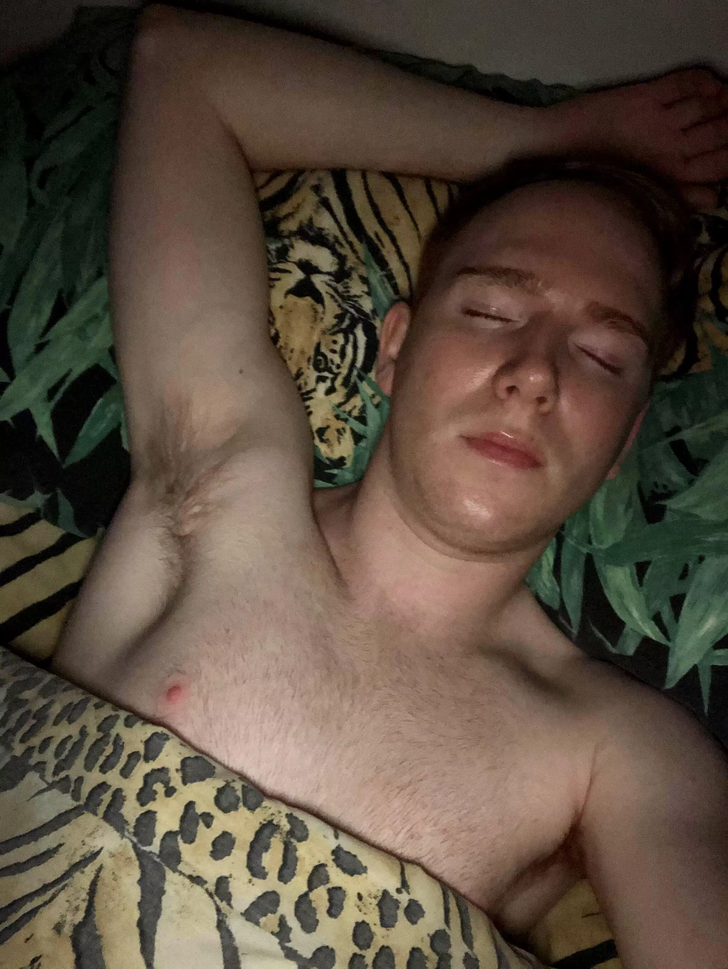 It’s starting to get chilly now 🍂🥶 who wants a little ginger to warm them up? 😉