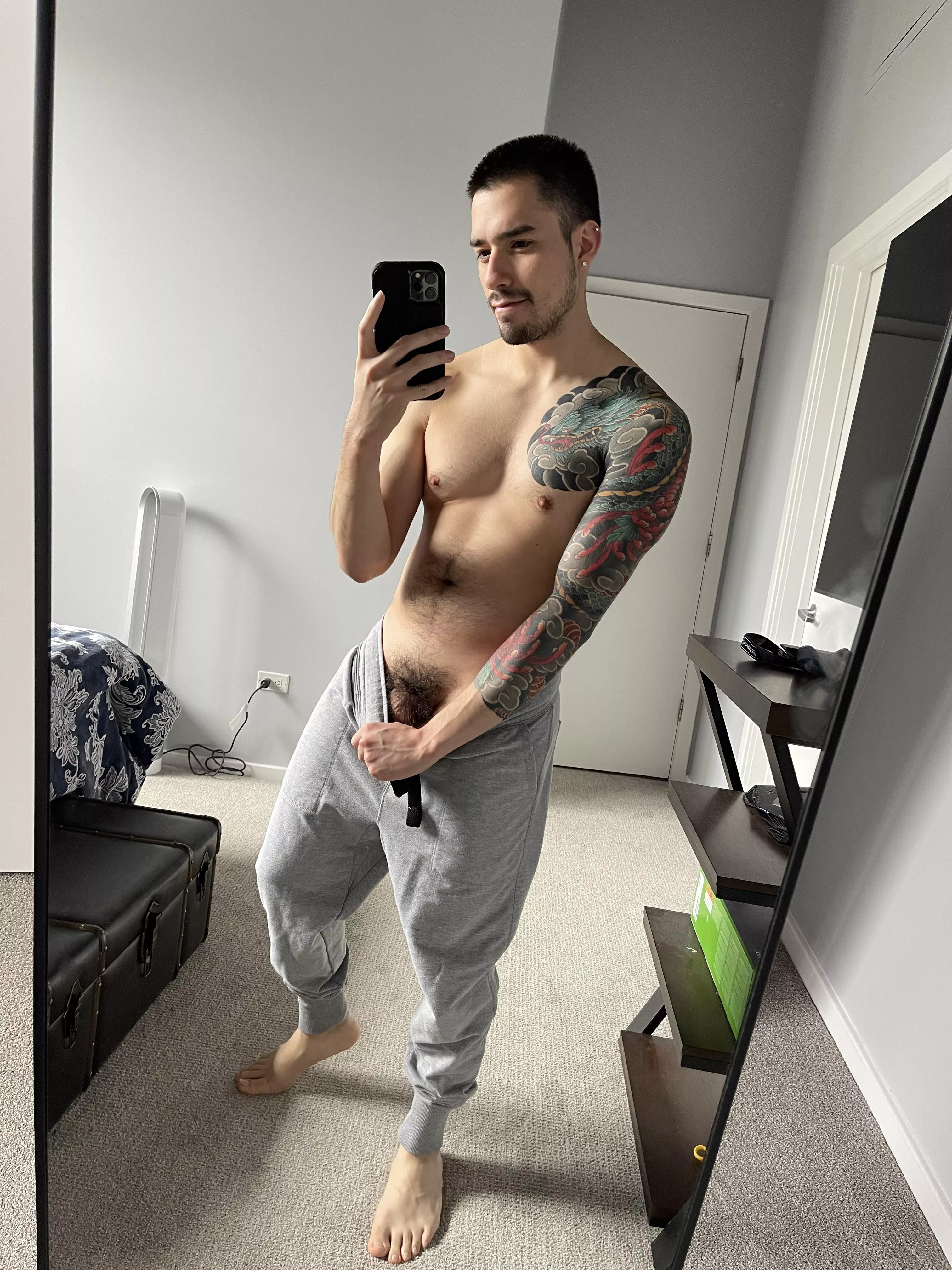 Itβs sweat pants weather again Itβs sweat pants weather again