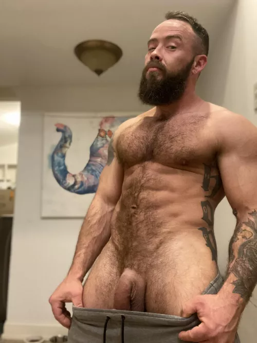 It’s throbbing Thursday🍆 who wants to play?
