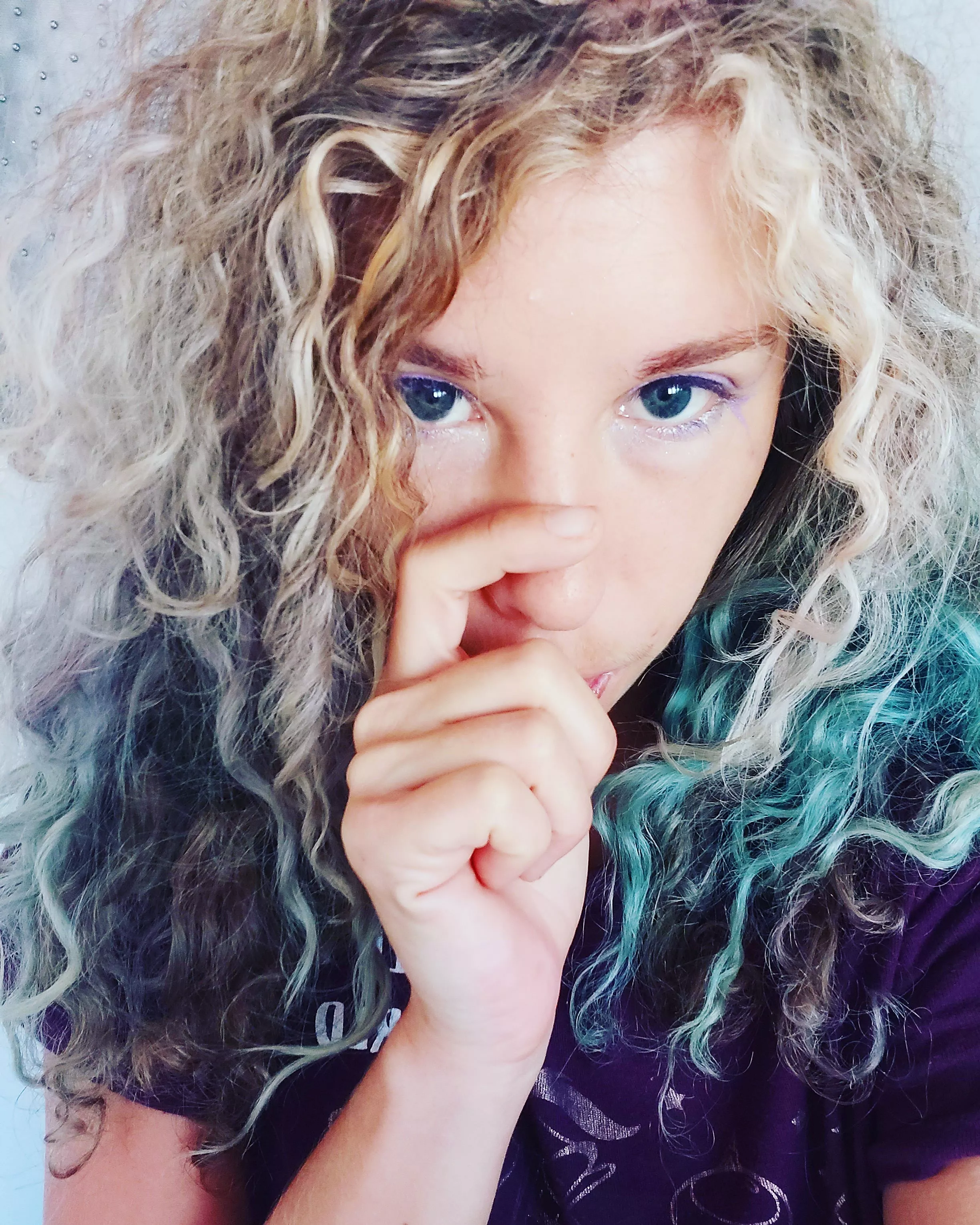 Its too early! I dont wana go to work!! ?